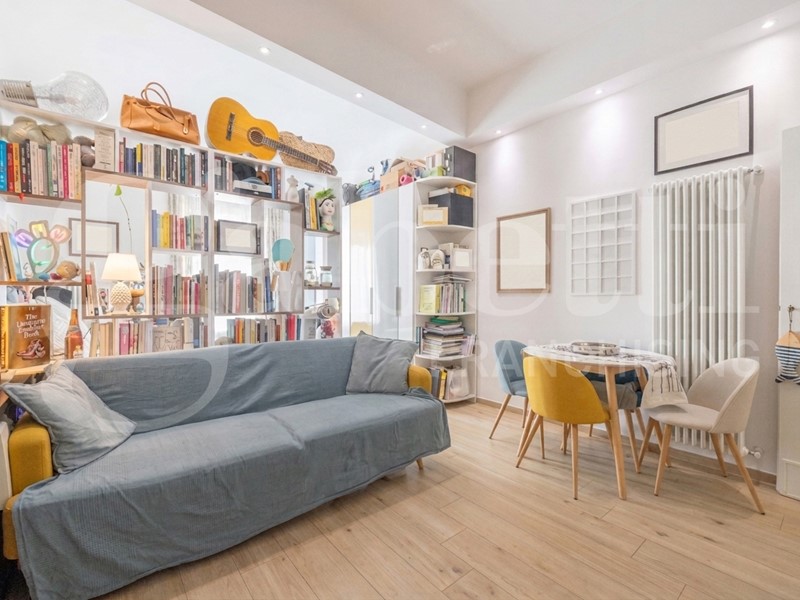 Bilocale in Vendita a Bologna, 245'000&euro;, 46 m², arredato