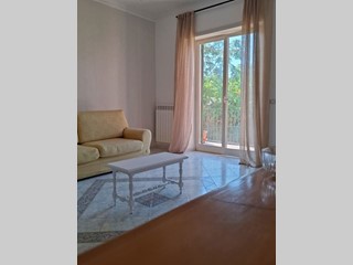 Trilocale in Affitto a Napoli, 2'000&euro;, 100 m²