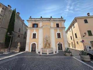 Quadrilocale in Affitto a Terni, 1'400&euro;, 90 m²