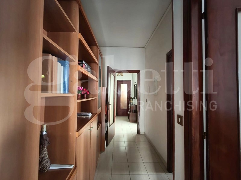Bilocale in Vendita a Portici, 195'000&euro;, 65 m²
