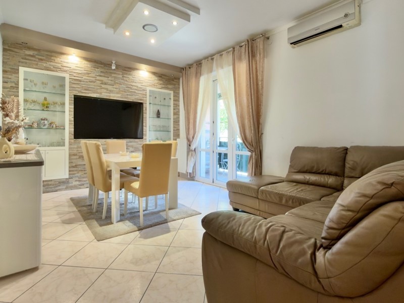 Trilocale in Vendita a Brescia, 169'000&euro;, 92 m²