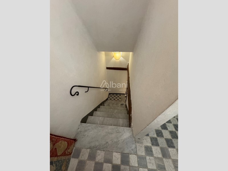 Trilocale in Vendita a Lerici, 210'000&euro;, 40 m², arredato