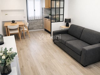 Trilocale in Vendita a Lerici, 150'000&euro;, 23 m², arredato