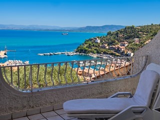 Appartamento in Vendita a Monte Argentario, zona Porto Santo Stefano, 580'000&euro;, 124 m²