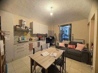 Bilocale in Affitto a Torino, zona Borgo Vittoria, 590&euro;, 50 m², arredato