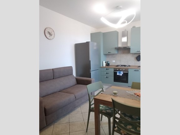 Bilocale in Vendita a Montescudo Monte Colombo, zona Trarivi, 142'000&euro;, 56 m², con Box