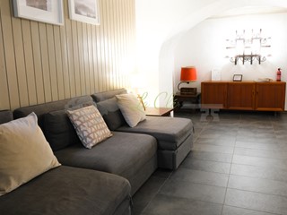 Trilocale in Affitto a Courmayeur, 15'000&euro;, 90 m², arredato