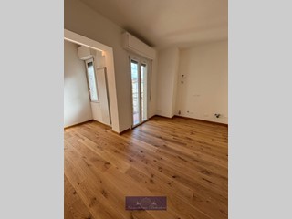Bilocale in Vendita a Firenze, zona Novoli, 249'000&euro;, 49 m²