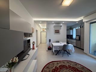 Appartamento in Vendita a Granarolo dell'Emilia, 235'000&euro;, 85 m²