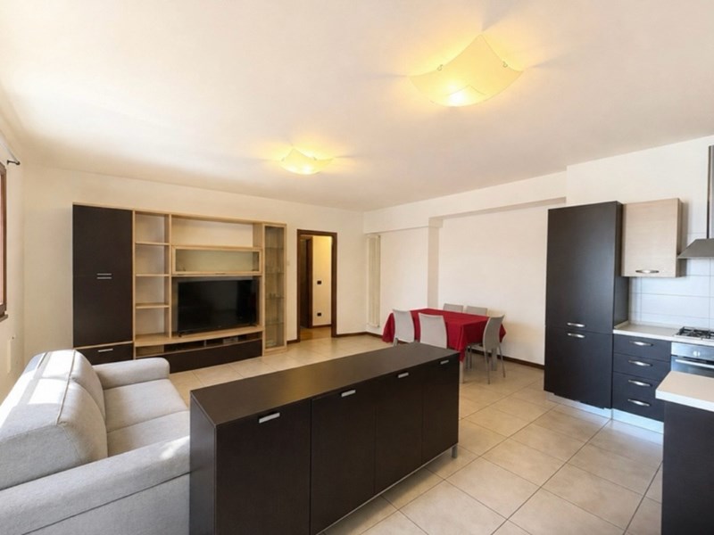 Appartamento in Affitto a Venezia, zona Mestre, 1'200&euro;, 90 m², arredato