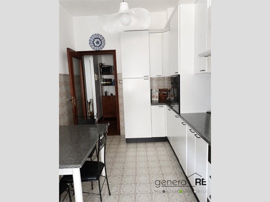 Quadrilocale in Vendita a Pescara, 160'000&euro;, 126 m²