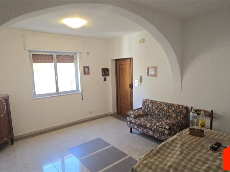 Trilocale in Vendita a Alcamo, 69'000&euro;, 80 m²