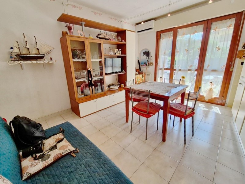 Bilocale in Vendita a Pisa, zona Marina di Pisa, 159'000&euro;, 46 m²