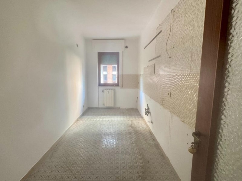 Appartamento in Vendita a Massa, 170'000&euro;, 95 m²