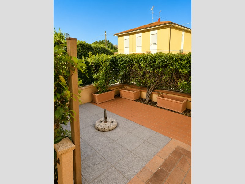 Bilocale in Vendita a Rosignano Marittimo, zona Rosignano Solvay, 185'000&euro;, 45 m², arredato, con Box