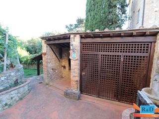 Trilocale in Vendita a Sovicille, zona Tonni, 80'000&euro;, 75 m²