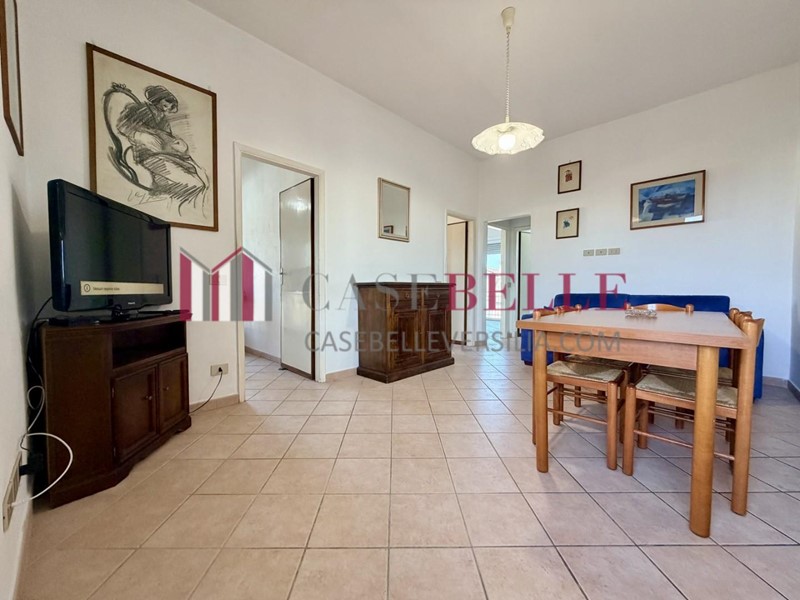 Appartamento in Vendita a Camaiore, zona Lido di Camaiore, 245'000&euro;, 60 m²