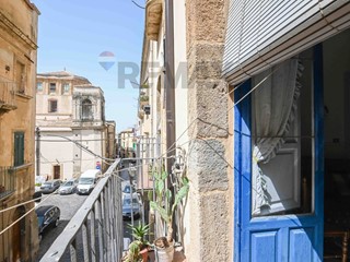 Quadrilocale in Vendita a Caltagirone, 49'000&euro;, 179 m²