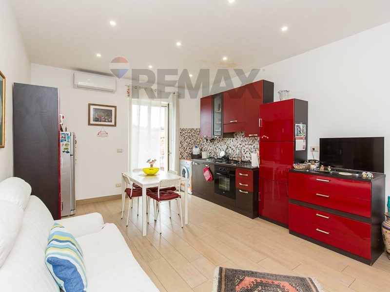 Quadrilocale in Vendita a Catania, 78'000&euro;, 69 m²