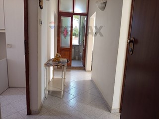Appartamento in Vendita a Piombino, 110'000&euro;, 85 m²