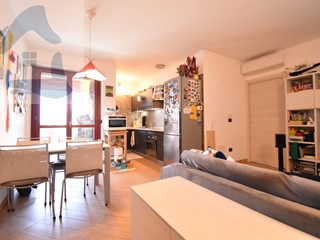 Trilocale in Vendita a Torino, 180'000&euro;, 74 m²