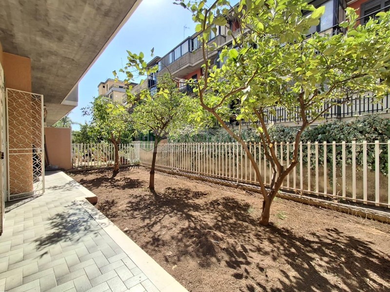 Quadrilocale in Vendita a Catania, 148'000&euro;, 115 m²