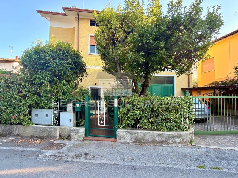 Appartamento in Vendita a Salò, 269'000&euro;, 135 m²