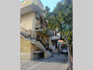 Trilocale in Vendita a Monterotondo, 125'000&euro;, 84 m²