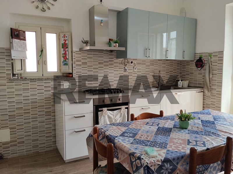 Trilocale in Vendita a Fossacesia, 90'000&euro;, 60 m²