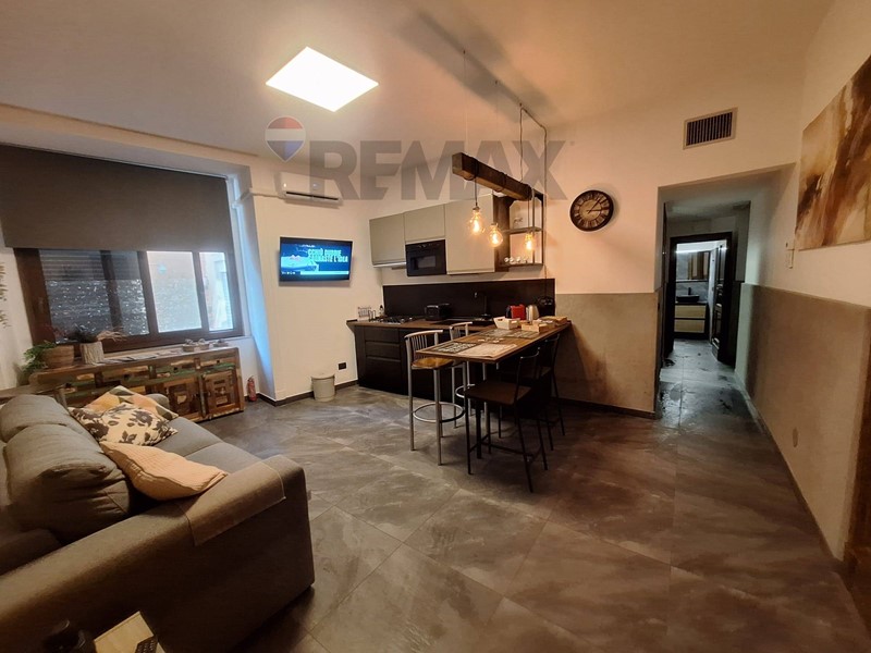 Bilocale in Vendita a Catania, 180'000&euro;, 51 m²