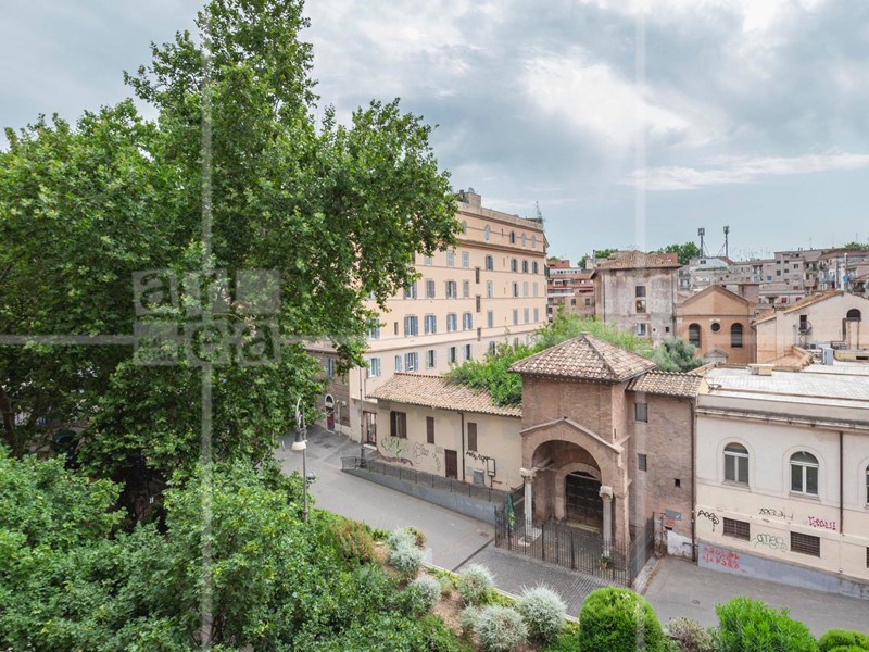 Trilocale in Vendita a Roma, 699'000&euro;, 110 m²