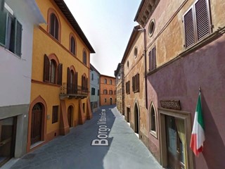 Appartamento in Vendita a Castiglione d'Orcia, 143'500&euro;, 173 m²