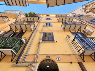 Trilocale in Vendita a Palermo, 128'000&euro;, 60 m²