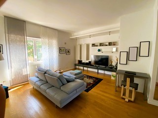 Trilocale in Vendita a Roma, 370'000&euro;, 92 m²