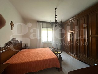Quadrilocale in Vendita a Bologna, 273'000&euro;, 90 m²