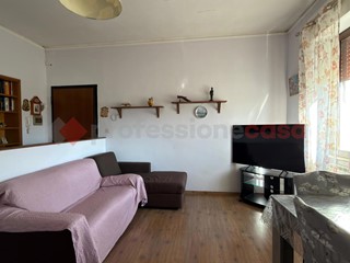Appartamento in Vendita a Arezzo, 170'000&euro;, 131 m²