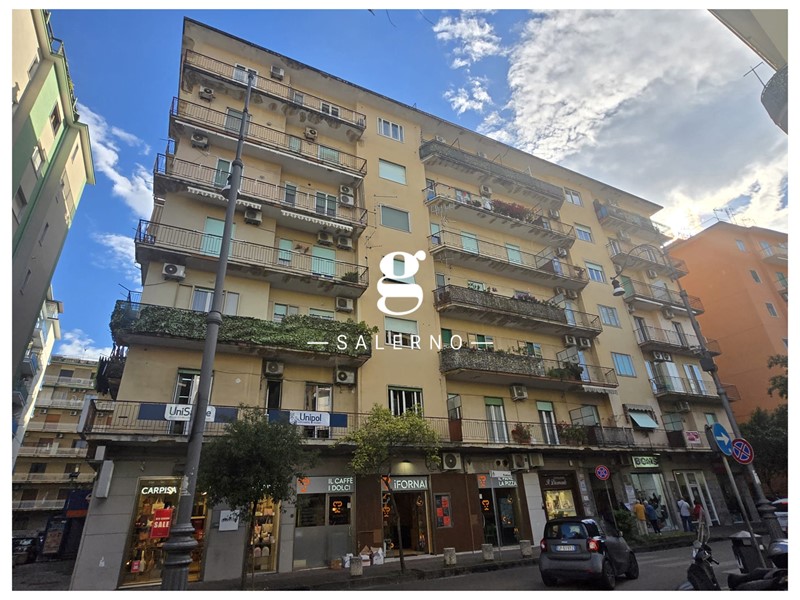 Bilocale in Affitto a Salerno, 940&euro;, 50 m², arredato