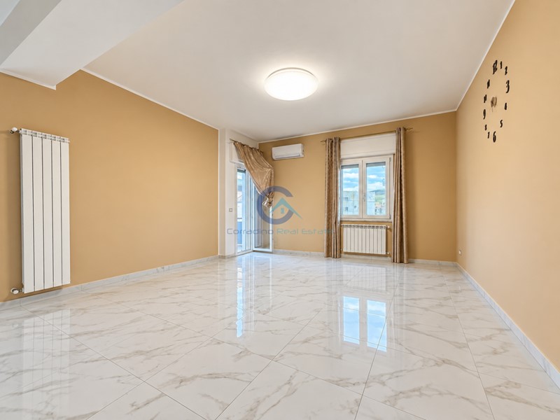 Trilocale in Vendita a Catanzaro, zona Santa Maria, 95'000&euro;, 100 m²