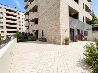Trilocale in Vendita a Perugia, 136'000&euro;, 68 m²