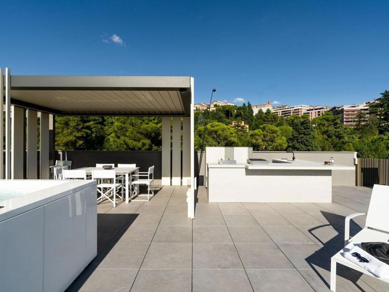 Quadrilocale in Vendita a Perugia, 1'100'000&euro;, 175 m², arredato, con Box