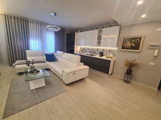 Trilocale in Affitto a Corciano, 750&euro;, 90 m², arredato