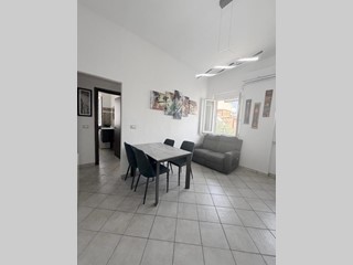 Appartamento in Vendita a Aprilia, 70'000&euro;, 38 m², arredato