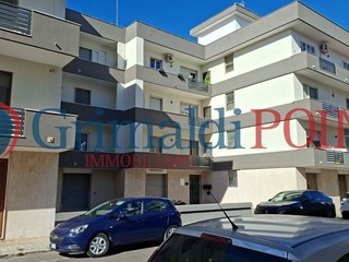 Appartamento in Vendita a Trepuzzi, 150'000&euro;, 160 m²