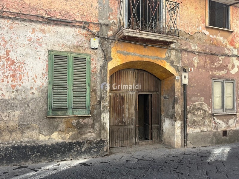 Appartamento in Vendita a Casagiove, 159'000&euro;, 640 m²