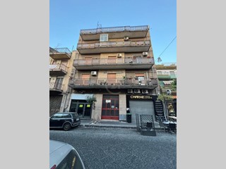 Trilocale in Vendita a Misterbianco, zona Centro, 63'000&euro;, 110 m²