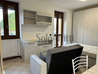 Monolocale in Affitto a Brescia, zona Borgo Trento, 600&euro;, 35 m², arredato