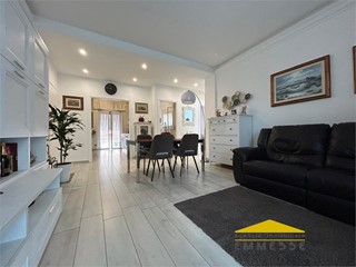 Quadrilocale in Vendita a Massa, 215'000&euro;, 90 m²