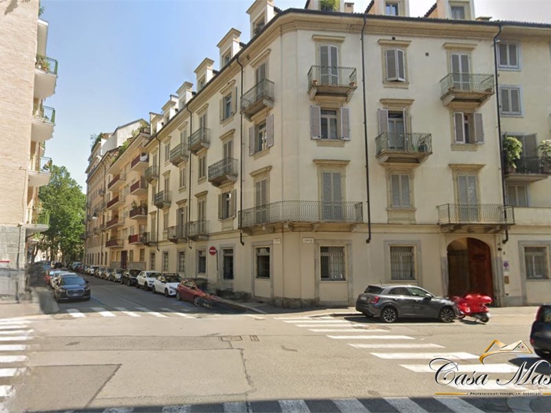 Quadrilocale in Vendita a Torino, 485'000&euro;, 125 m²