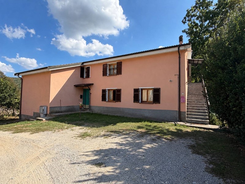 Quadrilocale in Vendita a Mallare, 69'000&euro;, 113 m²