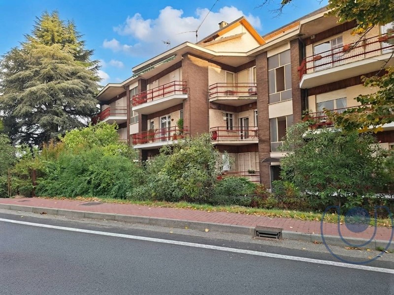 Appartamento in Affitto a Pino Torinese, 850&euro;, 117 m²